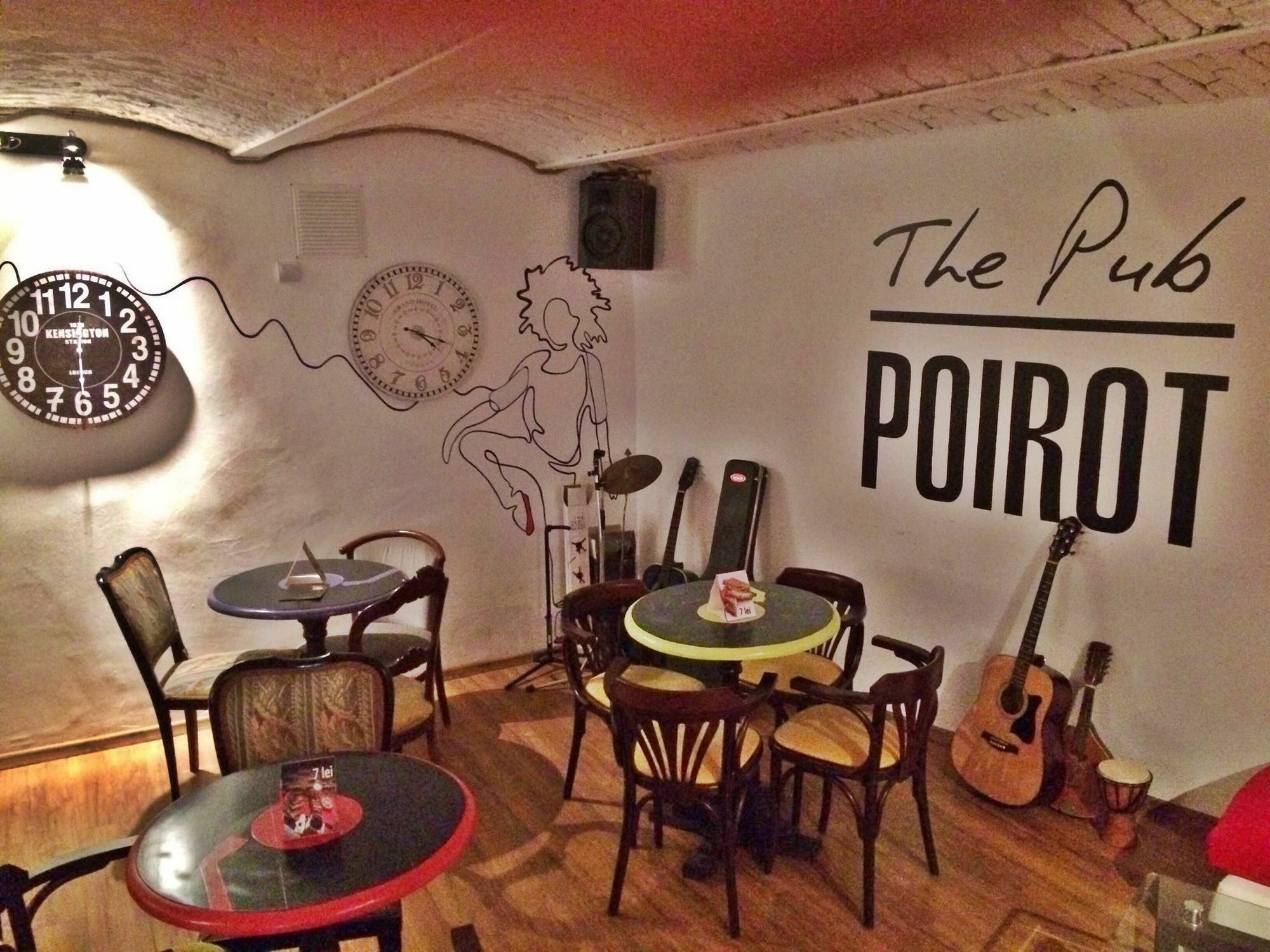 The Evil Clown Hostel Brašov Exteriér fotografie